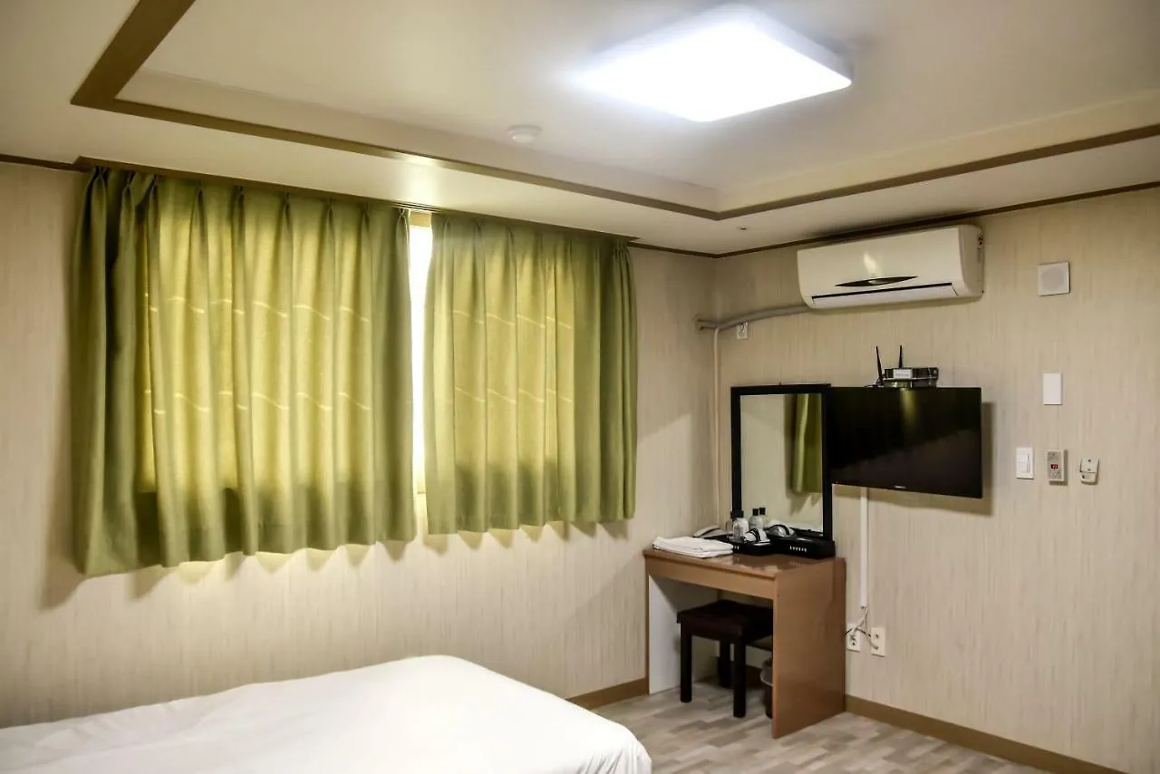 Olle Tourist Hotel Jeju 3*,